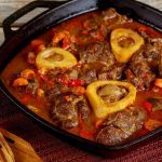 Mikor kell a bort a pörköltbe tenni?