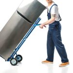 Miért kell a hűtőt állítva szállítani?