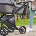 Hogyan kell babakocsit választani?