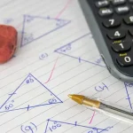 Hogyan kell a háromszög területét kiszámolni?