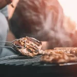 A barbecue-hoz grillsütőt választani?
