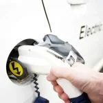 Hogyan válasszunk elektromos autót környezetbarát vezetéshez?