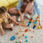 Mikor érdemes bébiszittert fogadni a gyermek mellé?