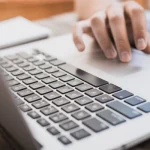 Mikor kell újra telepíteni a laptopot?